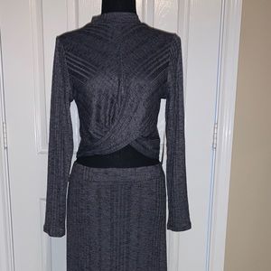 NWT Almost Famous 2 pc set, skirt & top, dark gray, juniors sz L